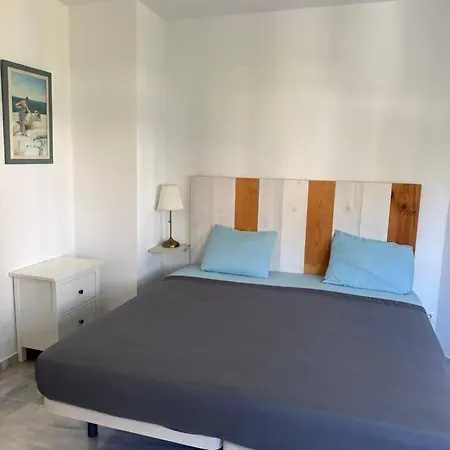 Casa En 6 Con Playa Y 2 Piscinas * ماربيا