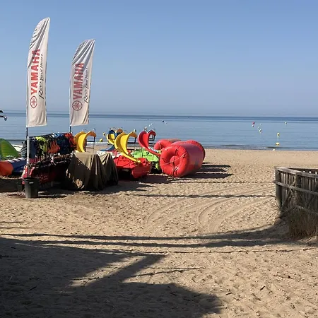 Casa En 6 Con Playa Y 2 Piscinas * ماربيا
