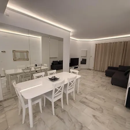 Casa En 6 Con Playa Y 2 Piscinas بيت للعطل ماربيا